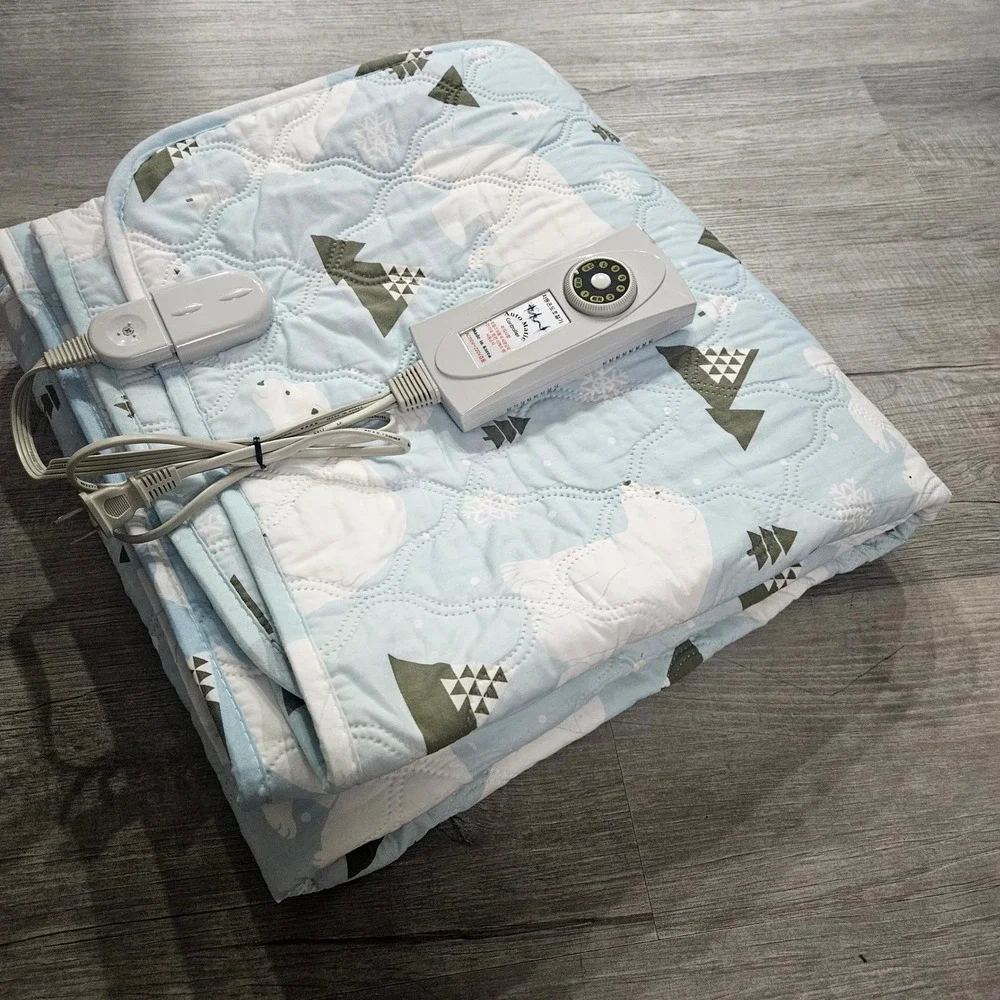 Auto Matic Electric Heated Blanket Light Blue Polar Bear Winter Print 52x70